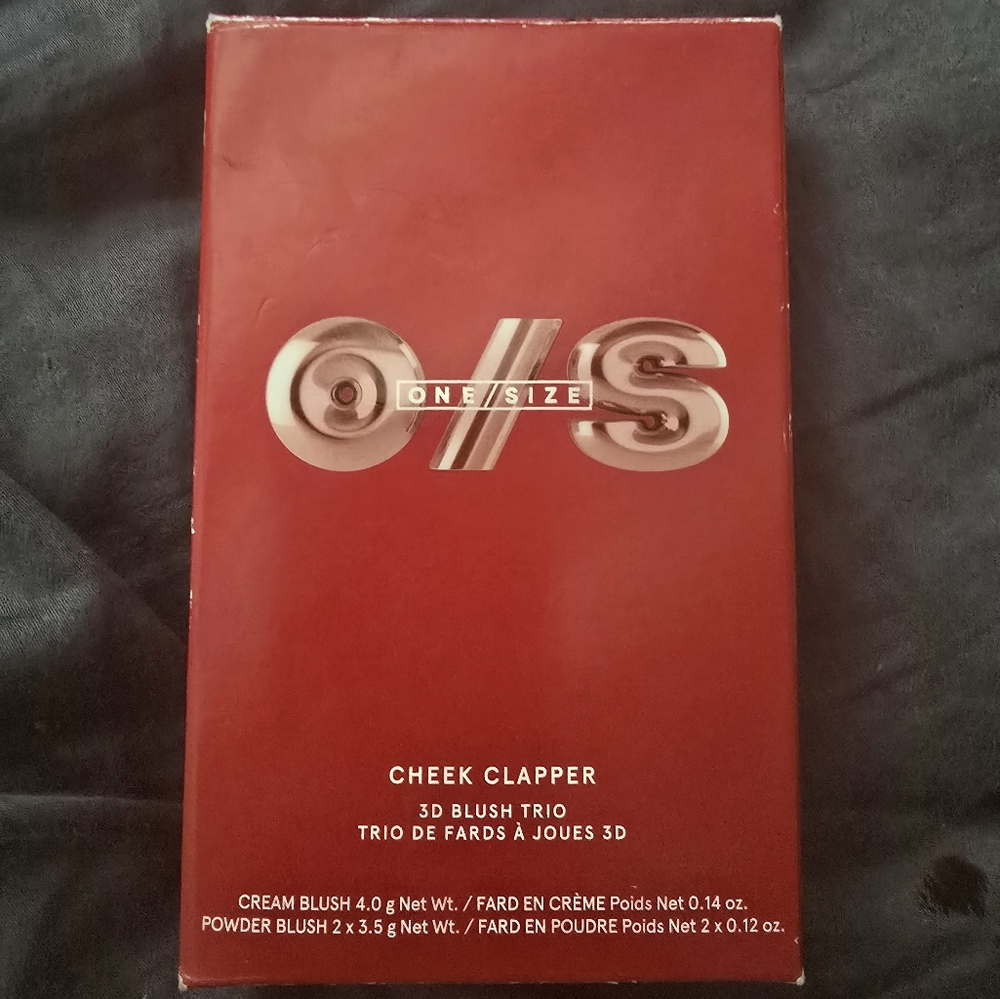 One/Size Cheek Clapper 3D Blush Trio